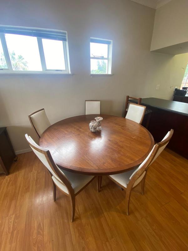 1 Bedroom Property for Sale in Green Point Western Cape